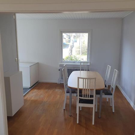 Marbergsvagen 2 Apartment ฮาล์มสตัด ภายนอก รูปภาพ