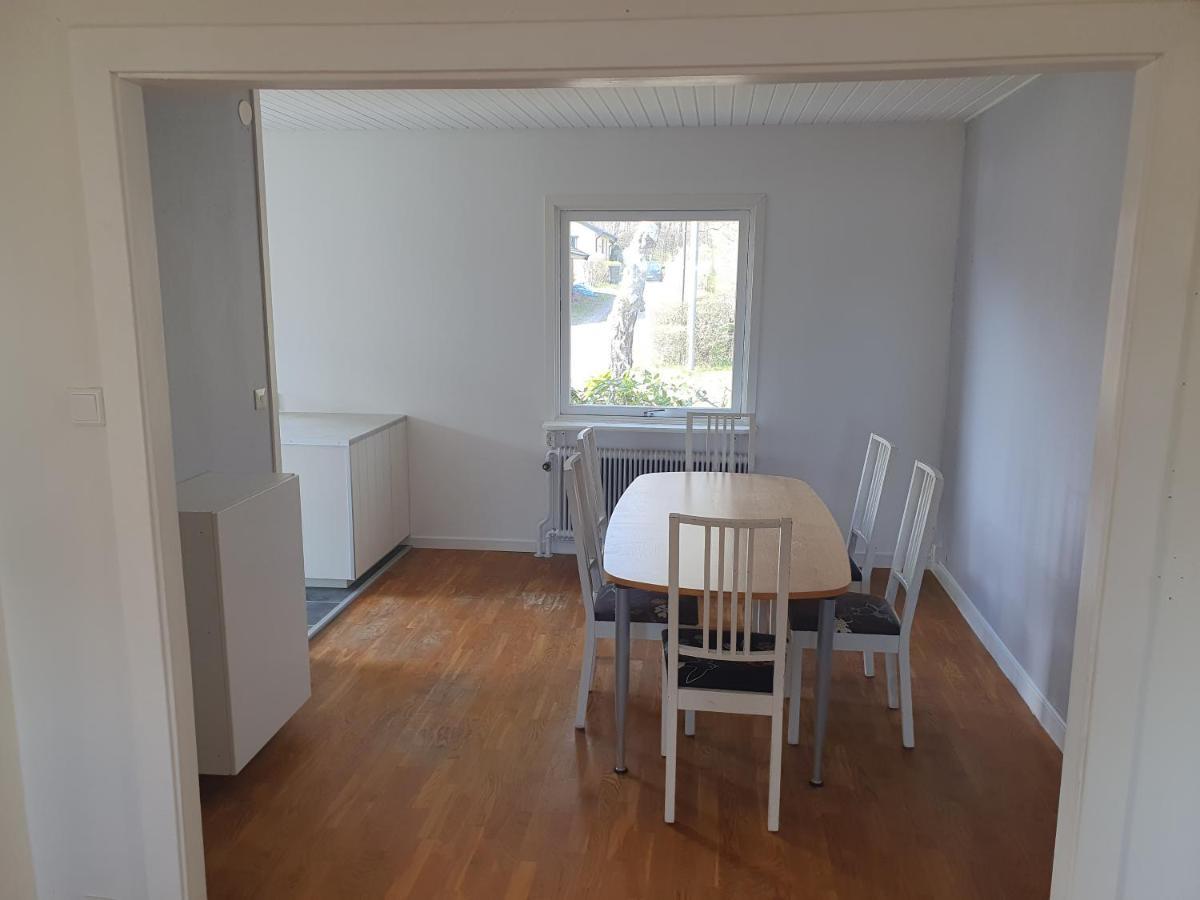 Marbergsvagen 2 Apartment ฮาล์มสตัด ภายนอก รูปภาพ